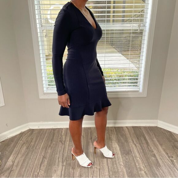 Boston Proper Knee Length Fluted Flare Fishtail Long sleeved V Neck Dress LBD - Picture 5 of 14